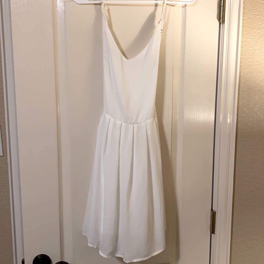 Mid-thigh length white dress